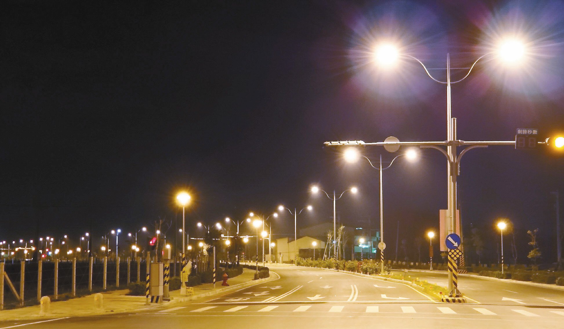 So sánh công nghệ hệ thống chiếu sáng đường phố